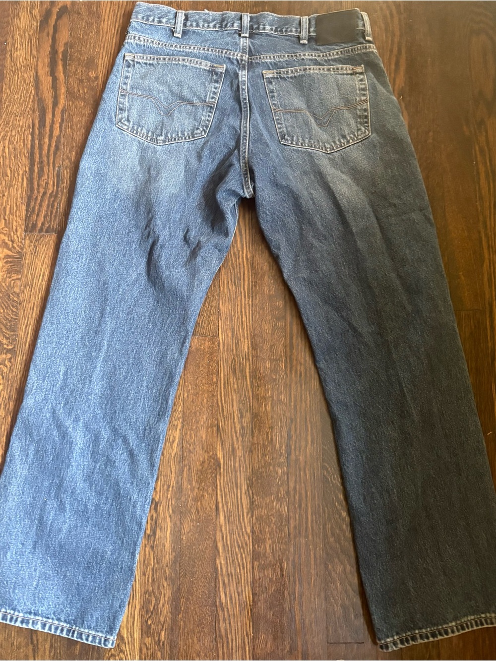 Harley-Davidson Men's Indigo Blue Denim Jeans with Leather Patch - Picture 5 of 7